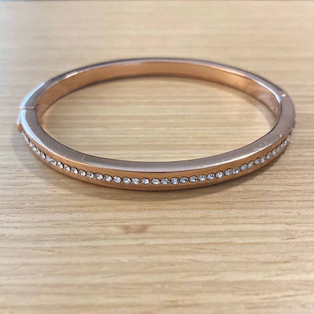 Kate spade ring it up rose gold bangle